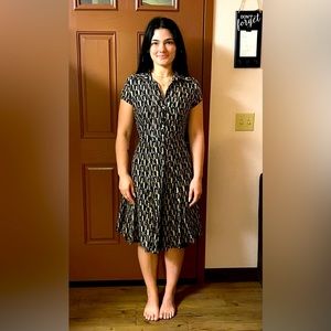 MIDI Dress, Knee length, button down, tie in back, black and brown, A-line